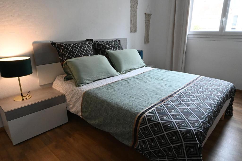 Grand Appartement Cosy-Hyper Centre-Place Verdun Tarbes Esterno foto
