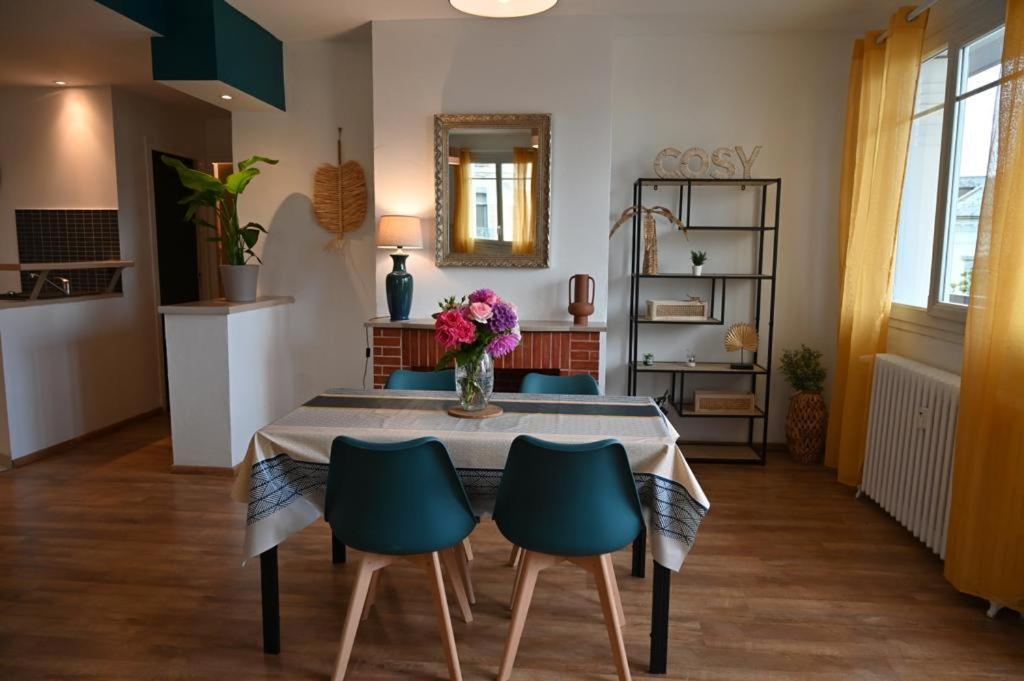 Grand Appartement Cosy-Hyper Centre-Place Verdun Tarbes Esterno foto